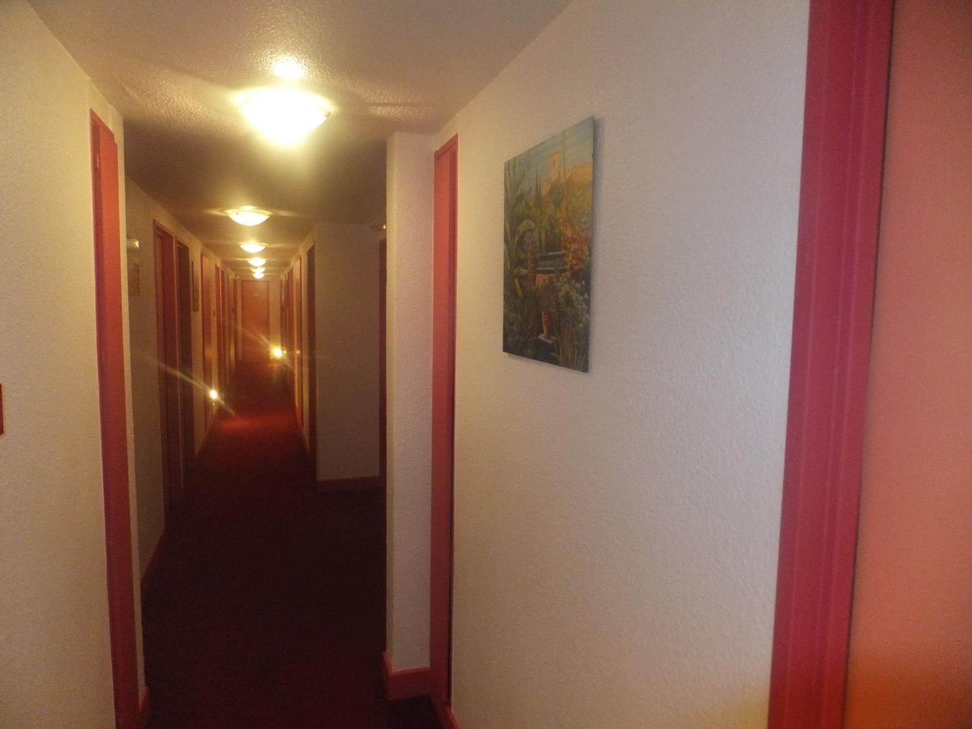 גיף-סור-איבט Hotel Le Village מראה חיצוני תמונה